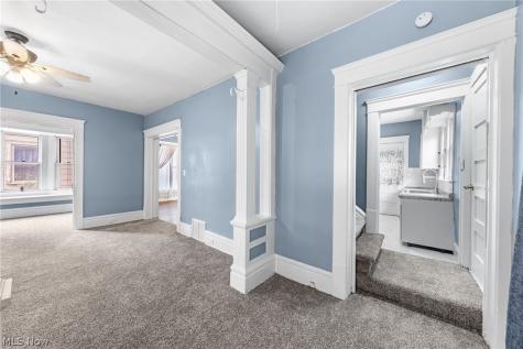 247 Rhodes Avenue Akron OH 44302