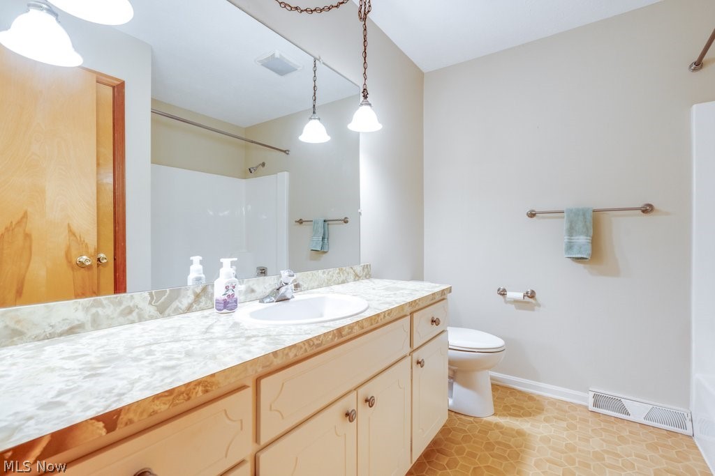 6815 Liberty Road Solon OH 44139