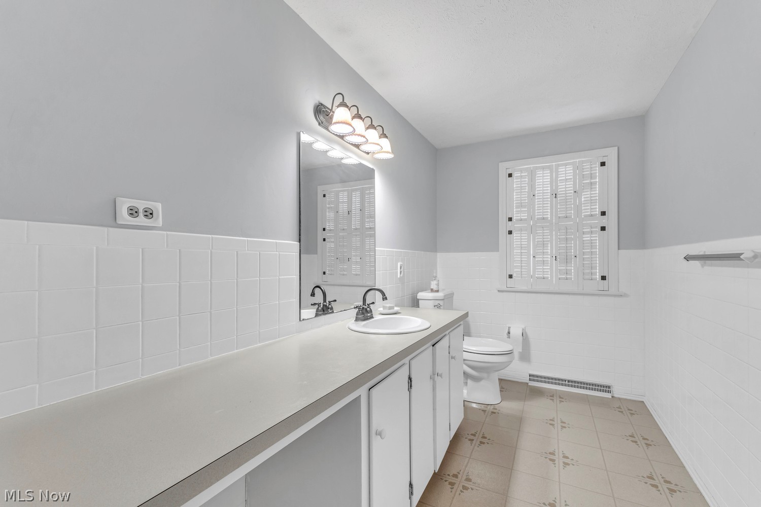 260 Plymouth Drive Bay Village OH 44140