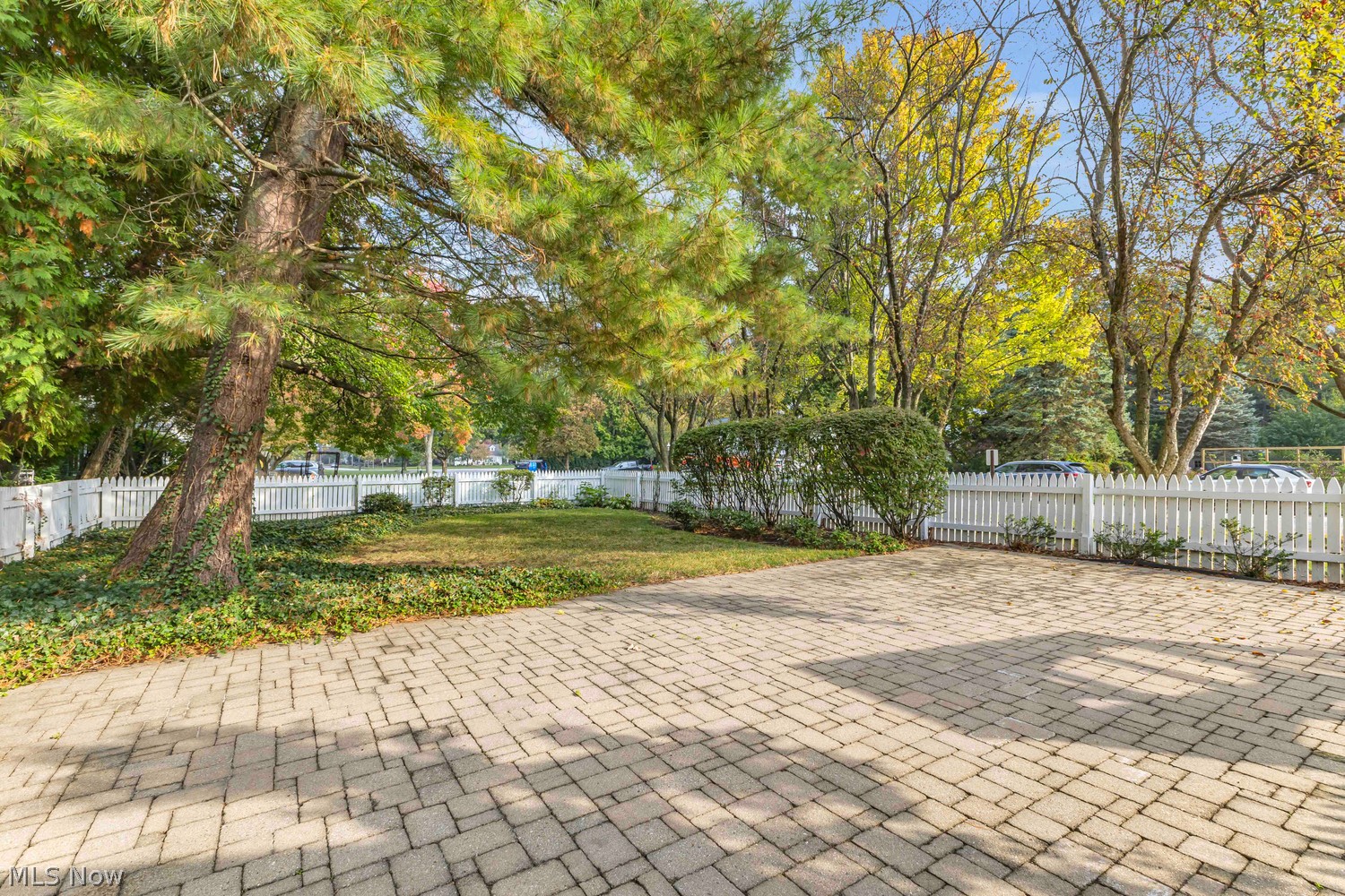 260 Plymouth Drive Bay Village OH 44140