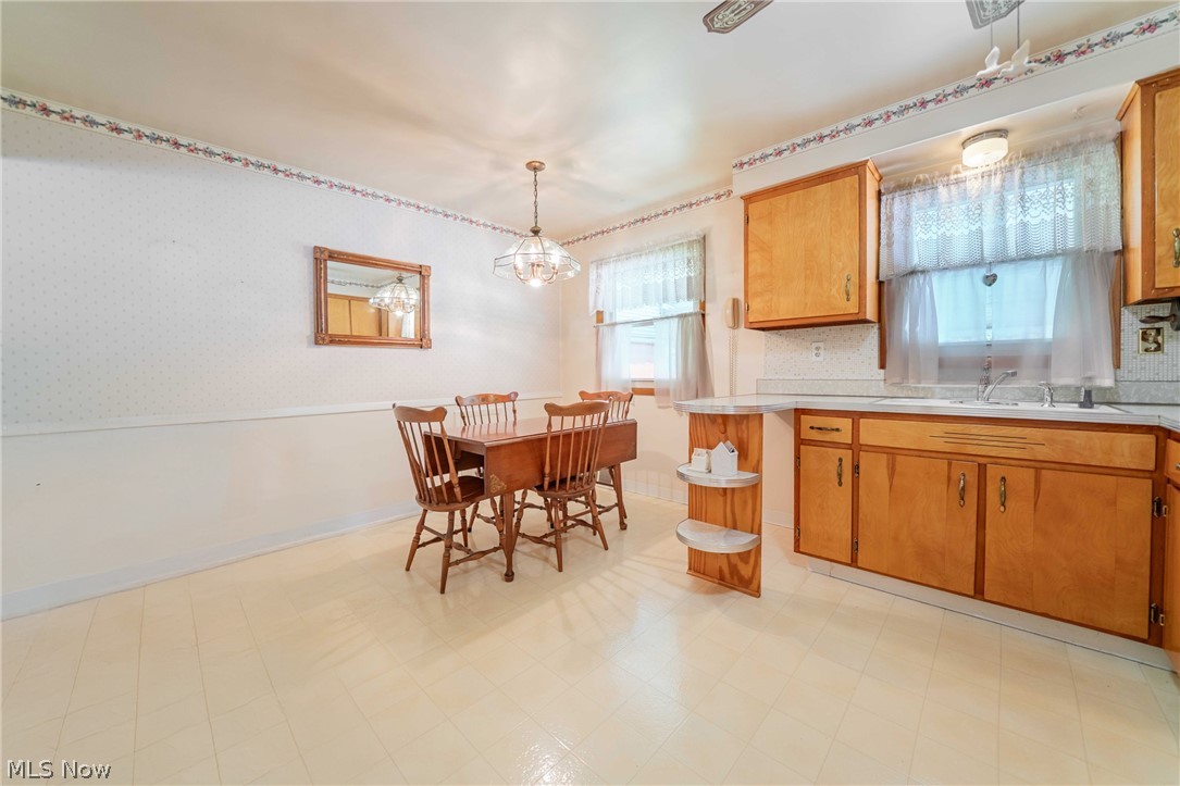 21131 Milan Drive Euclid OH 44119