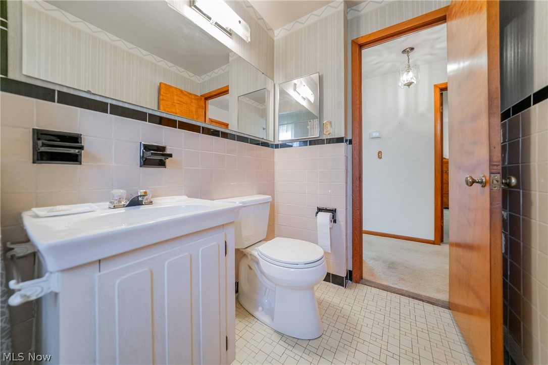 21131 Milan Drive Euclid OH 44119