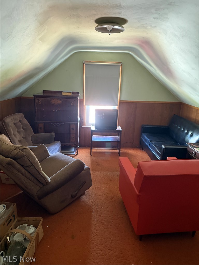 533 Forest Hill Drive Youngstown OH 44515