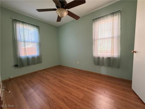 13405 Thornhope Road Cleveland OH 44135