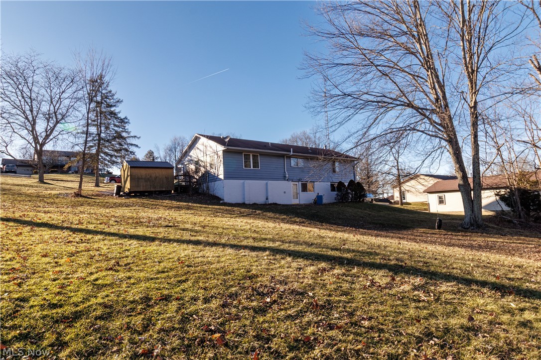 5814 Laura Avenue Homeworth OH 44634