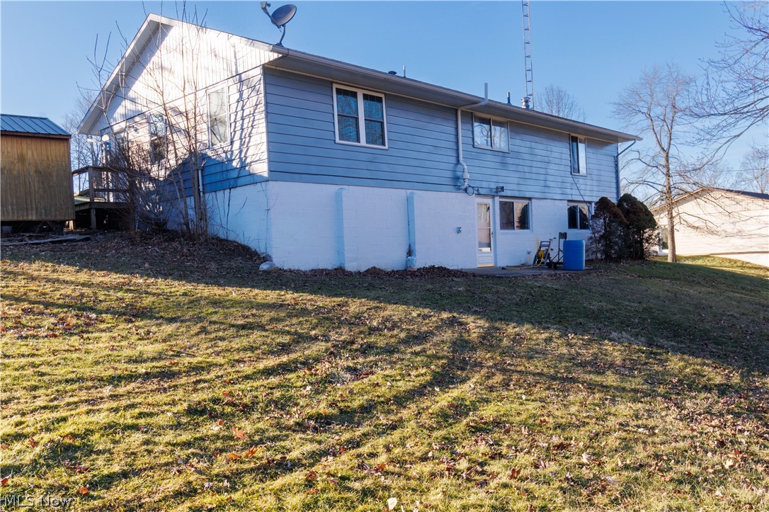 5814 Laura Avenue Homeworth OH 44634