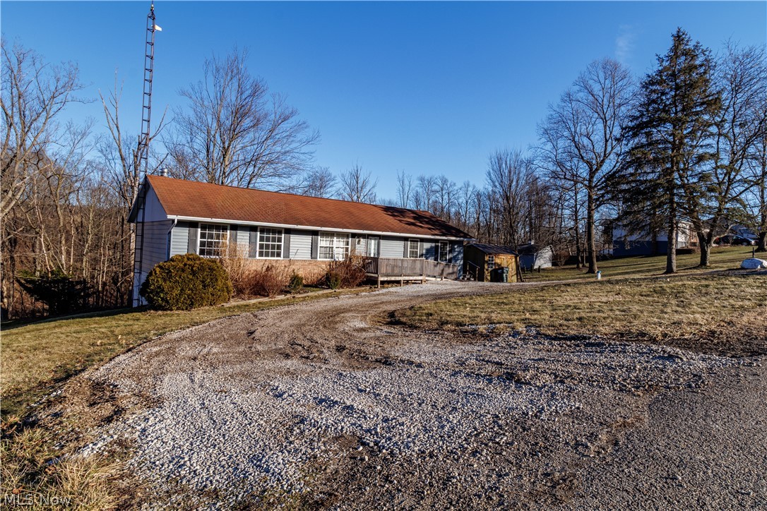 5814 Laura Avenue Homeworth OH 44634