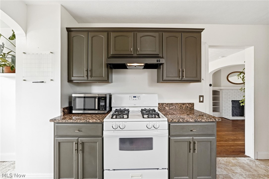 1715 North Avenue Parma OH 44134