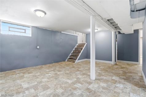 1715 North Avenue Parma OH 44134