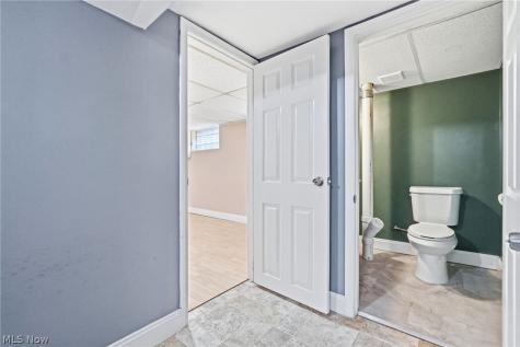 1715 North Avenue Parma OH 44134