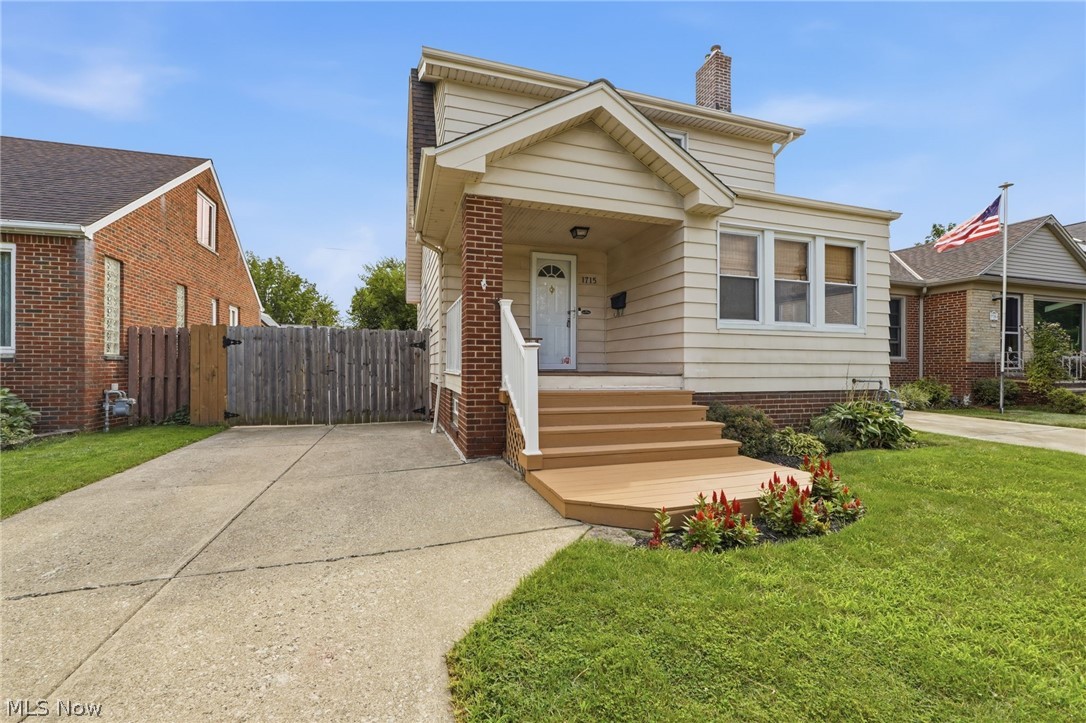 1715 North Avenue Parma OH 44134