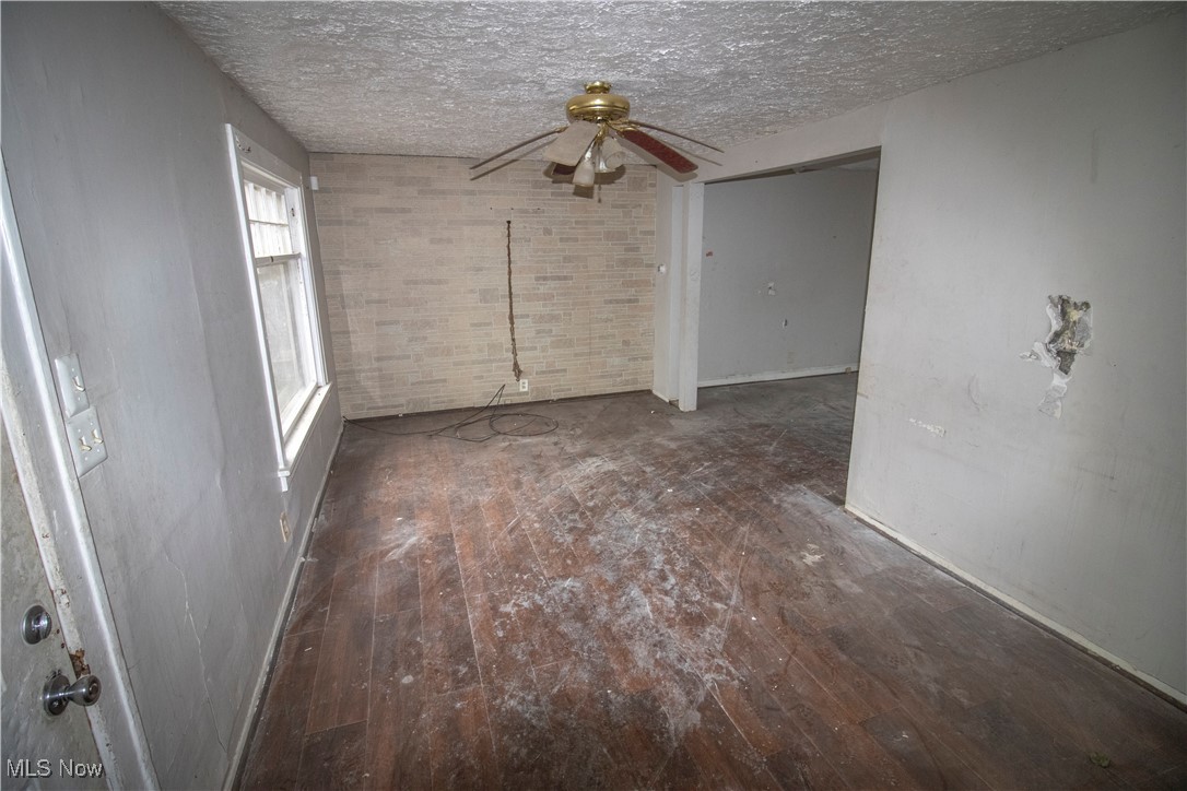 10406 Dove Avenue Cleveland OH 44105