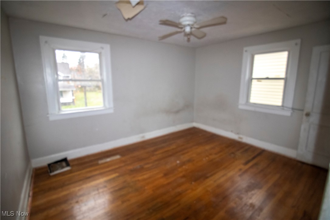 10406 Dove Avenue Cleveland OH 44105