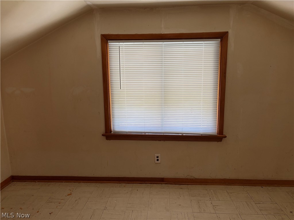 3784 E 365th Street Willoughby OH 44094