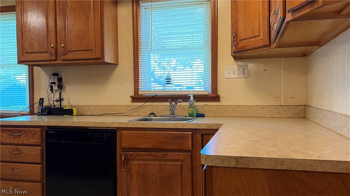 3784 E 365th Street Willoughby OH 44094