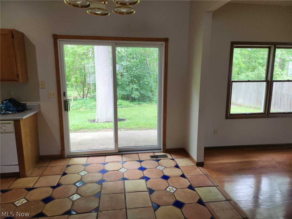 37888 N Doovys Street Avon OH 44011