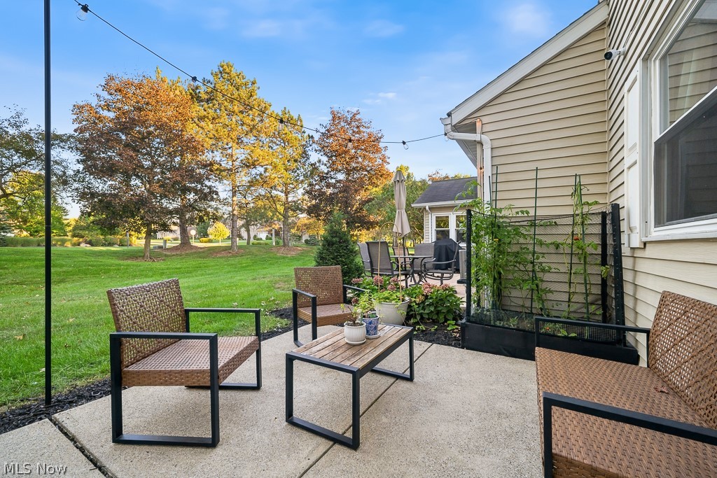 10663 Stapleton Drive Strongsville OH 44136