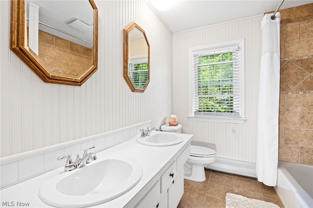 40 Richard Drive Medina OH 44256