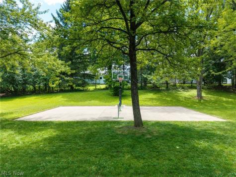 40 Richard Drive Medina OH 44256