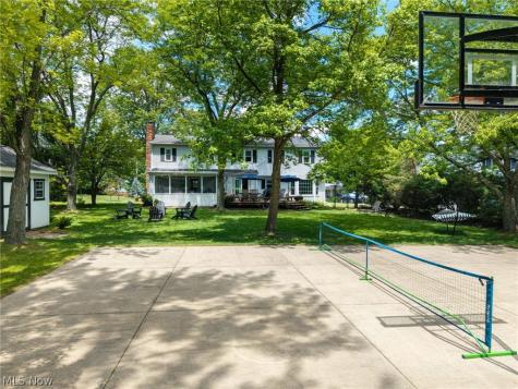 40 Richard Drive Medina OH 44256