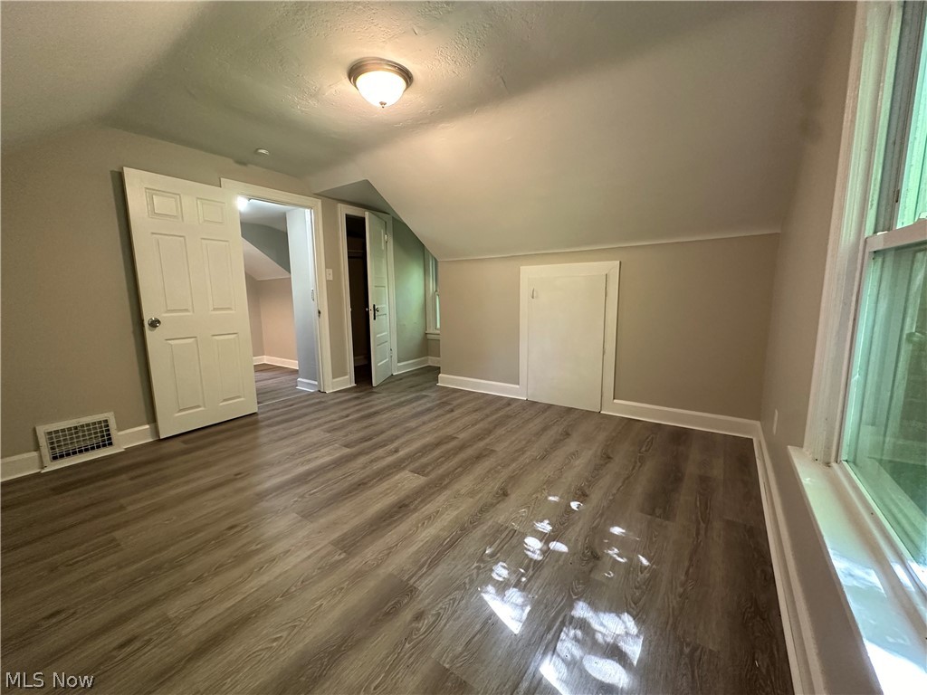 493 Bacon Avenue Akron OH 44320