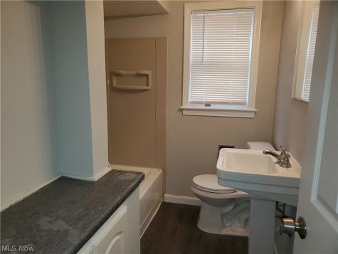 6244 Dunham Road Maple Heights OH 44137