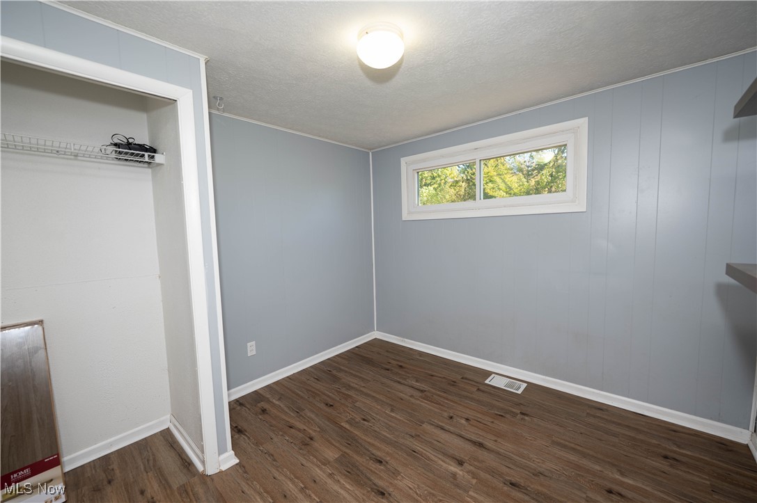 15840 Grace Street Newbury OH 44065