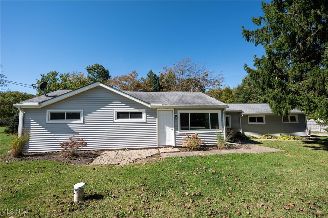 15840 Grace Street Newbury OH 44065