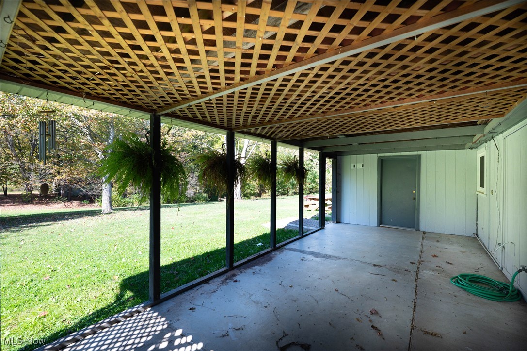 15840 Grace Street Newbury OH 44065