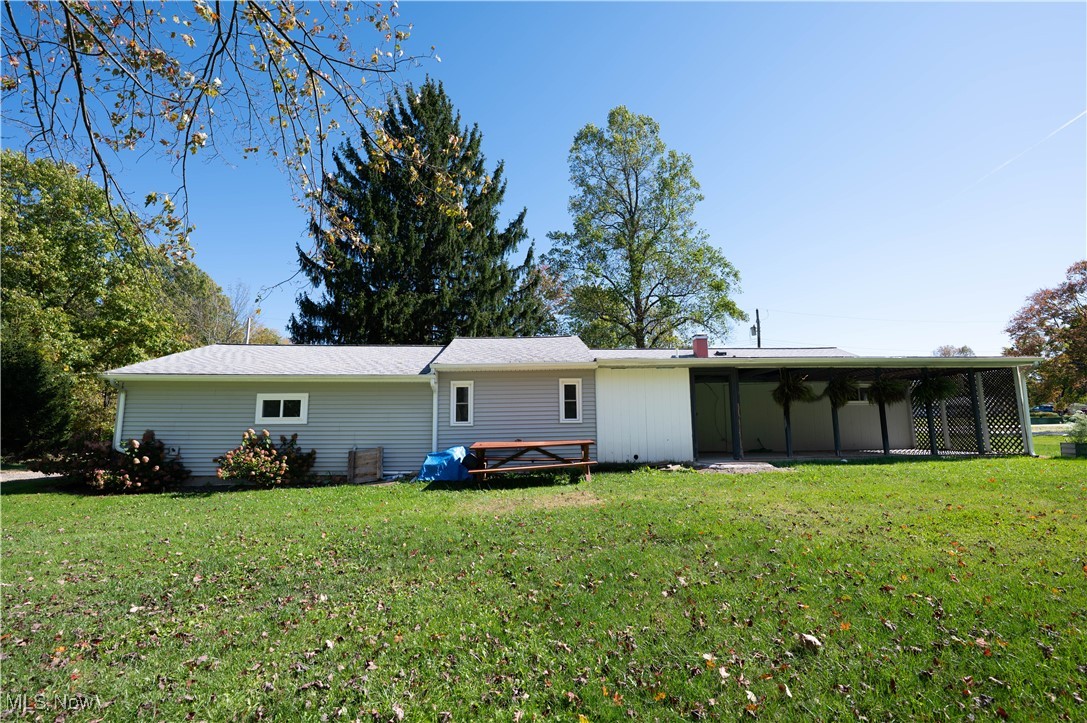 15840 Grace Street Newbury OH 44065