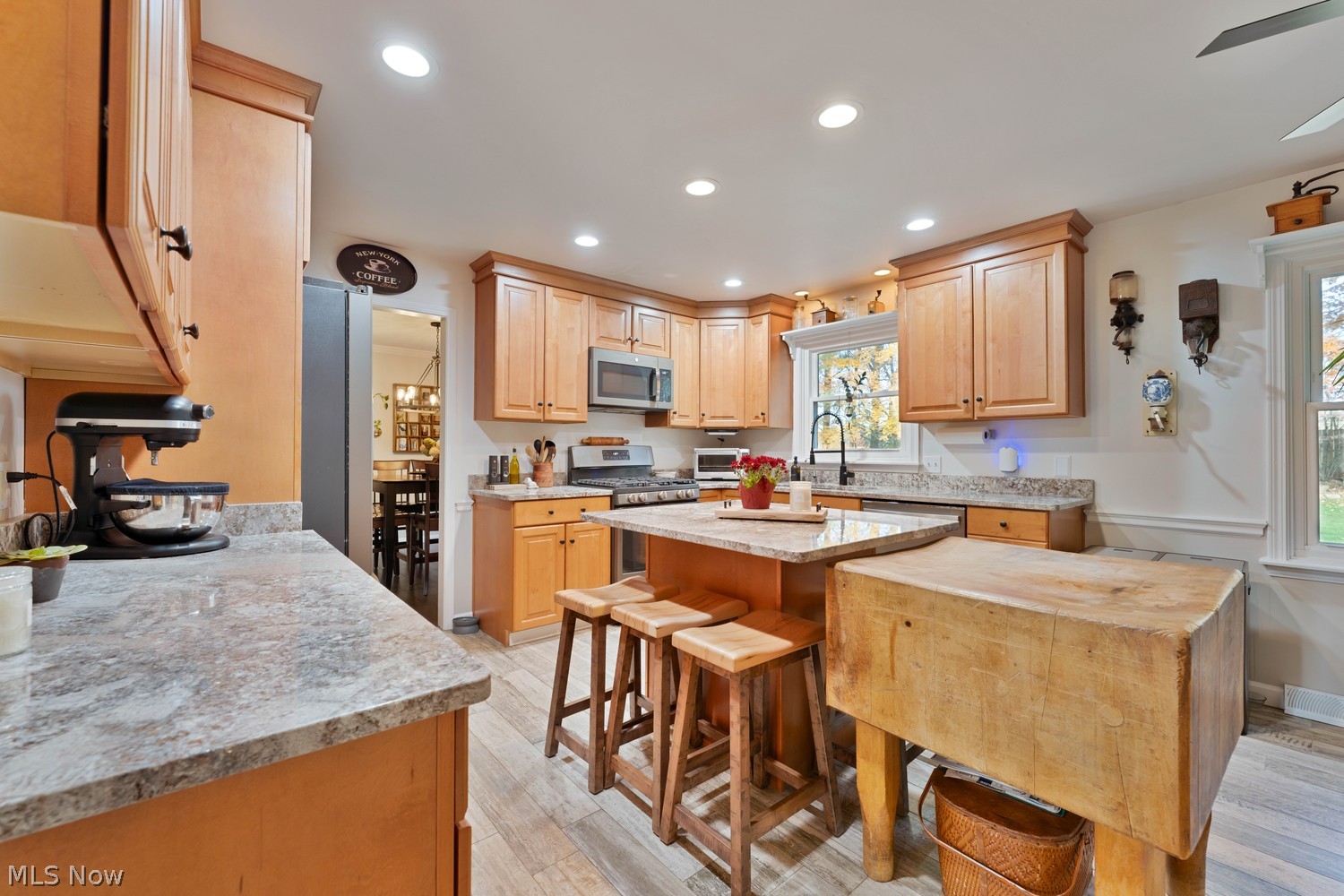 3238 Hummingbird Hill Drive Poland OH 44514