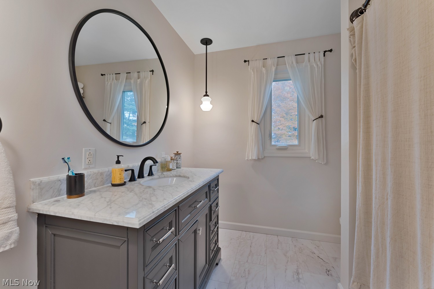 3238 Hummingbird Hill Drive Poland OH 44514