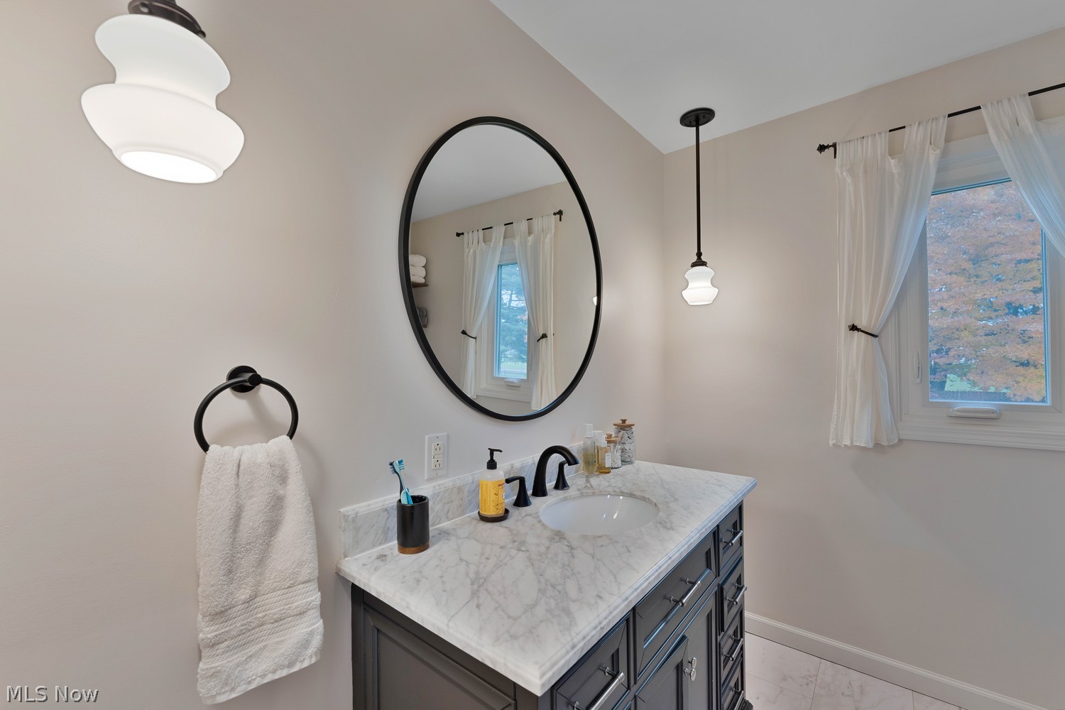 3238 Hummingbird Hill Drive Poland OH 44514