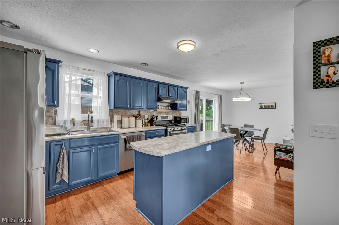 1062 Mcshane Drive Cuyahoga Falls OH 44221