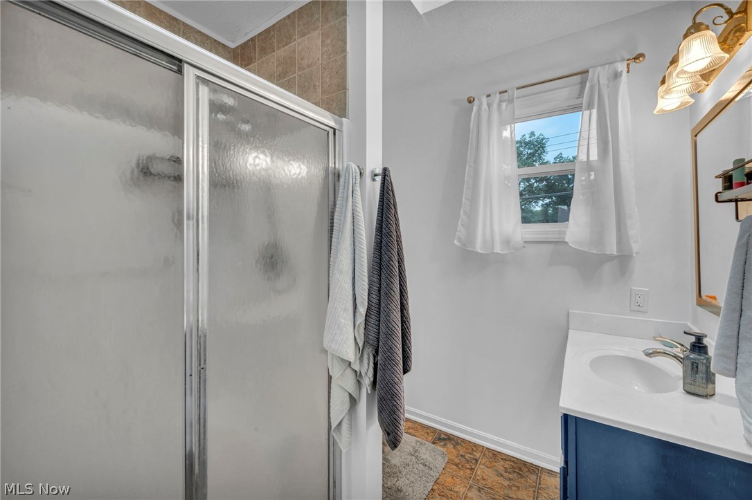 1062 Mcshane Drive Cuyahoga Falls OH 44221