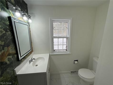22350 S Woodland Road Shaker Heights OH 44122