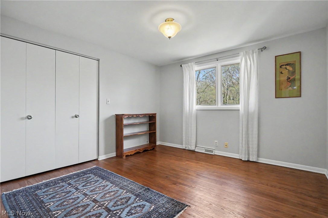 10997 Tanager Trail Brecksville OH 44141