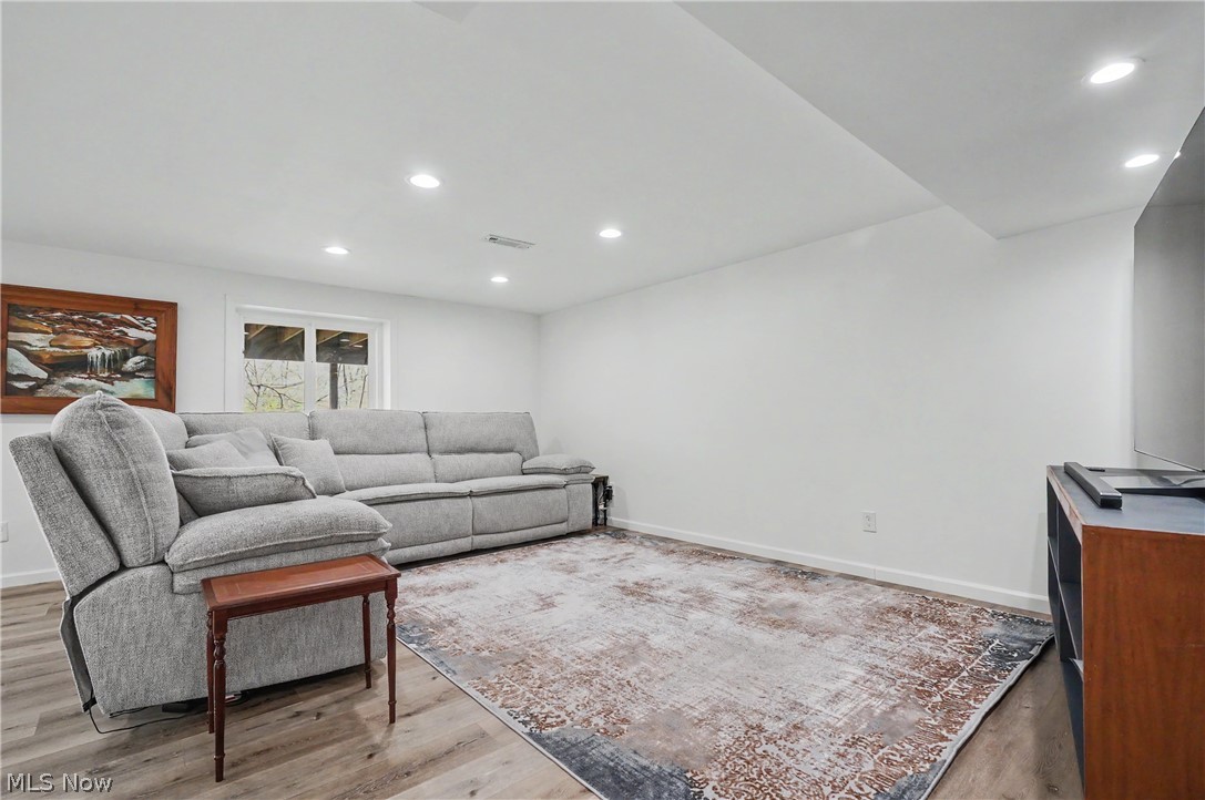 10997 Tanager Trail Brecksville OH 44141