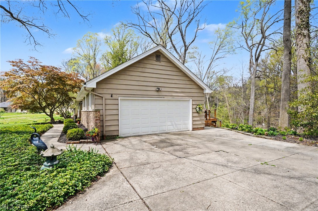 10997 Tanager Trail Brecksville OH 44141