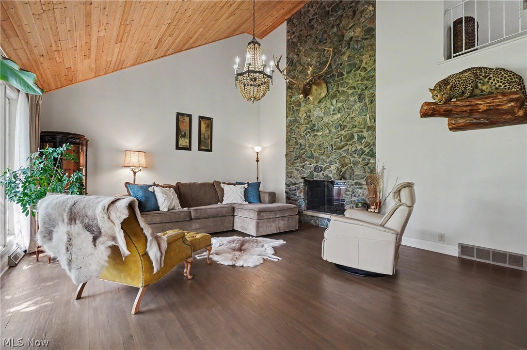 10997 Tanager Trail Brecksville OH 44141