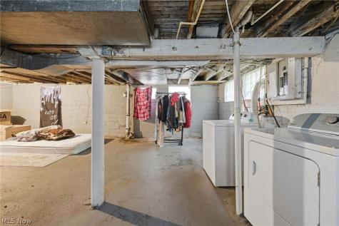 13314 Argus Avenue Cleveland OH 44110
