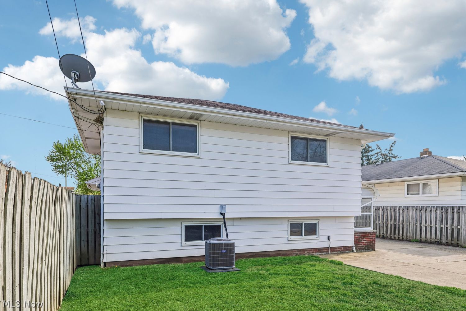 3126 Marioncliff Drive Parma OH 44134