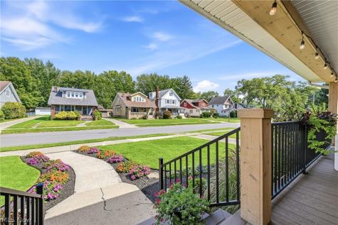 3952 W 162nd Street Cleveland OH 44111