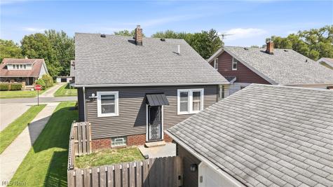 3952 W 162nd Street Cleveland OH 44111