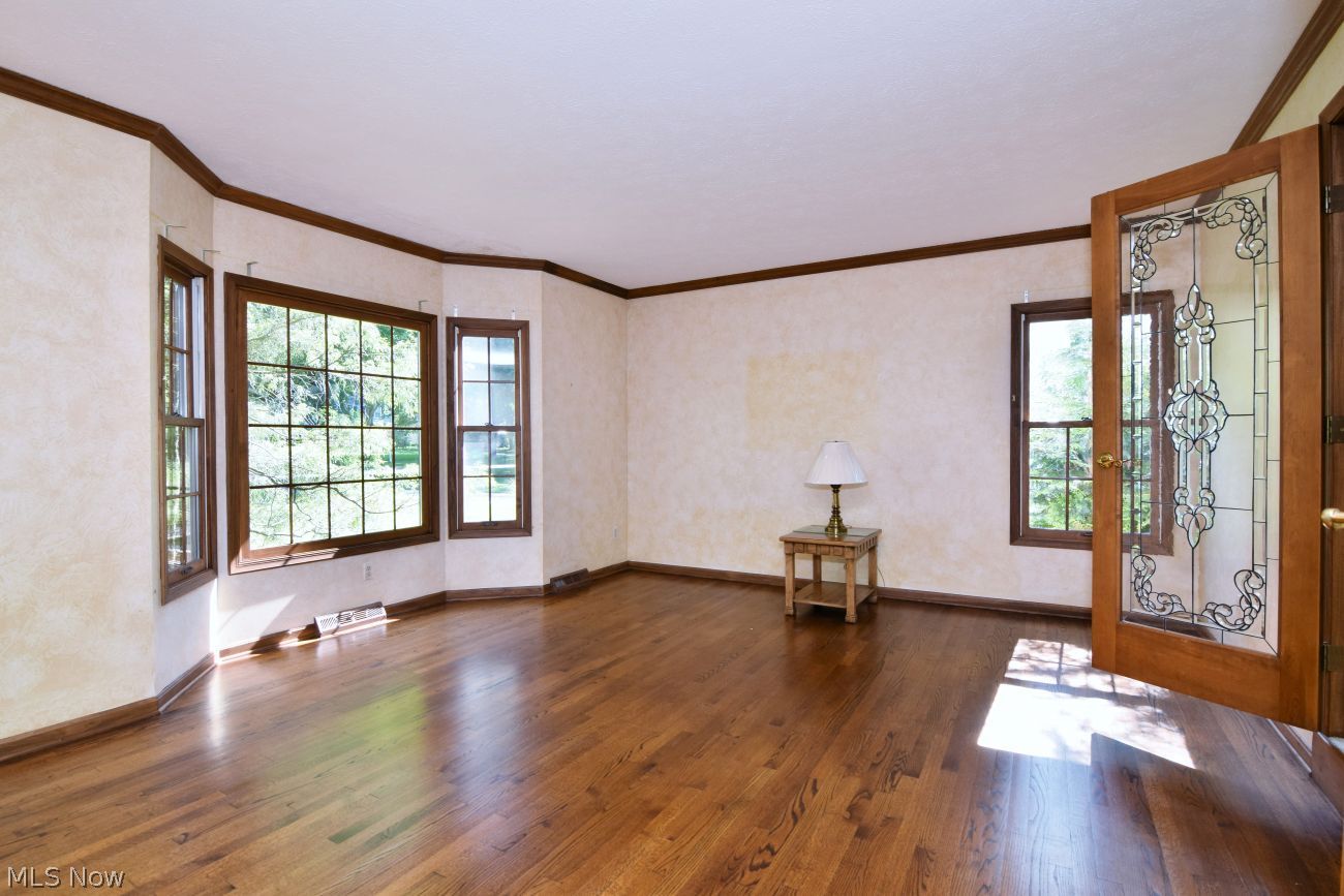 20816 S Woodland Road Shaker Heights OH 44122