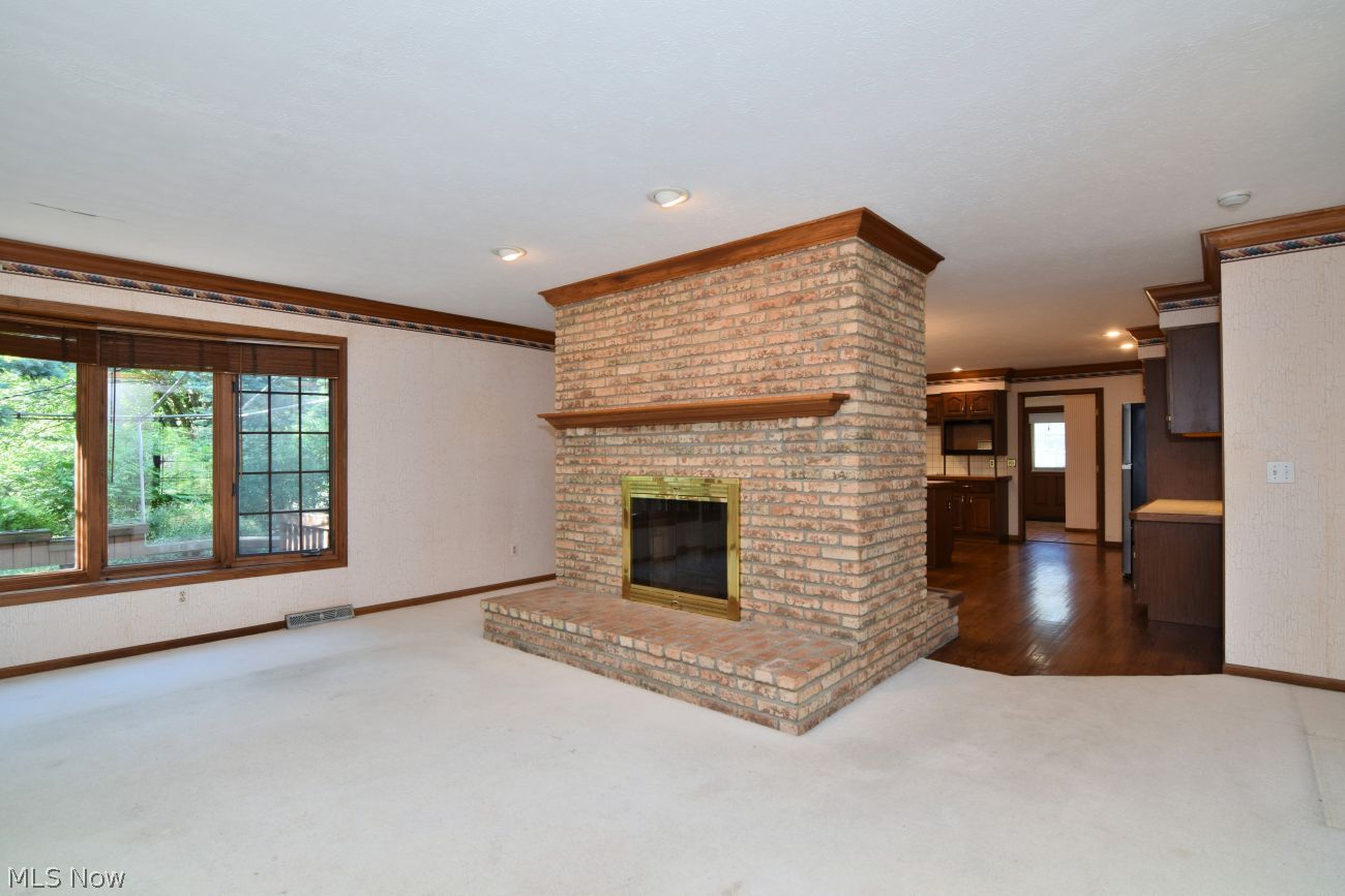 20816 S Woodland Road Shaker Heights OH 44122
