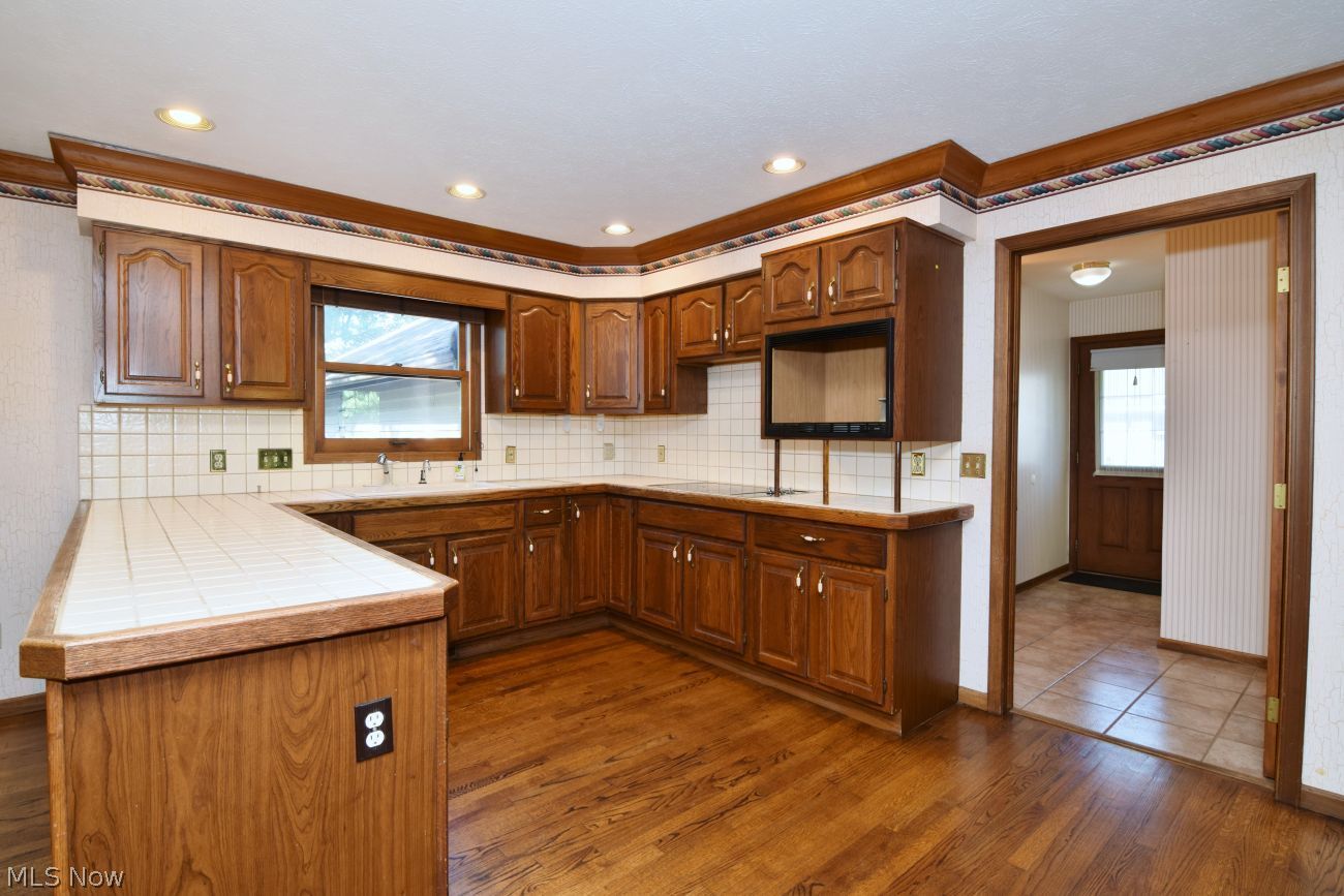 20816 S Woodland Road Shaker Heights OH 44122