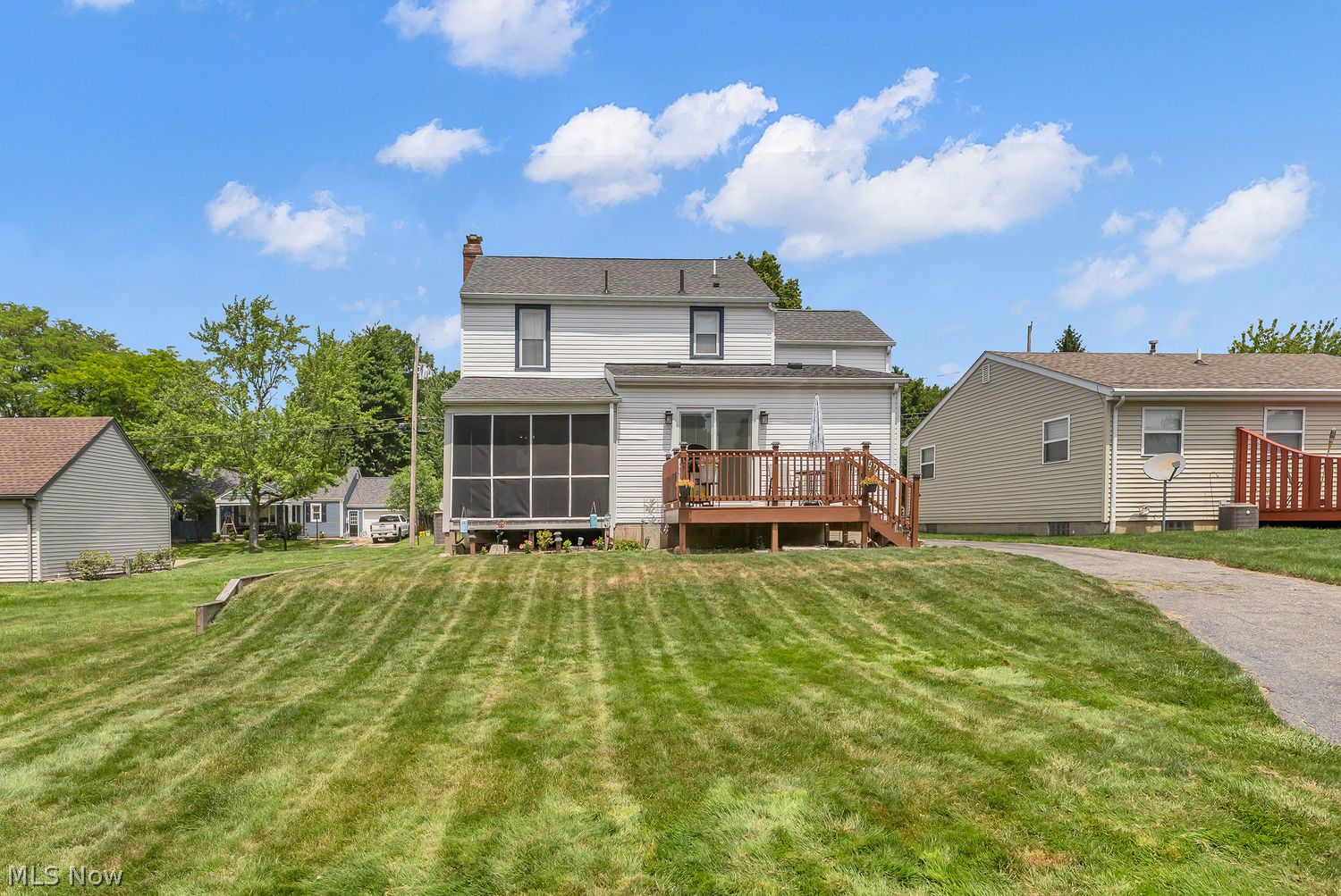 77 Centervale Avenue Youngstown OH 44512