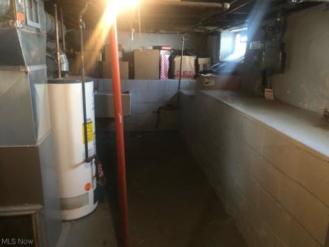 7002 Flowerdale Avenue Cleveland OH 44144