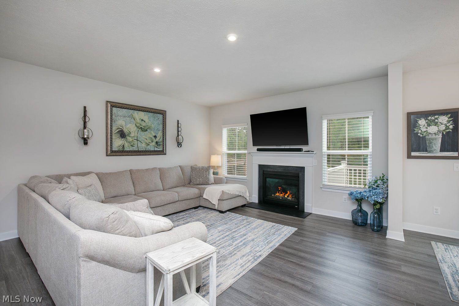 3065 Bonita Circle SE Canal Fulton OH 44614